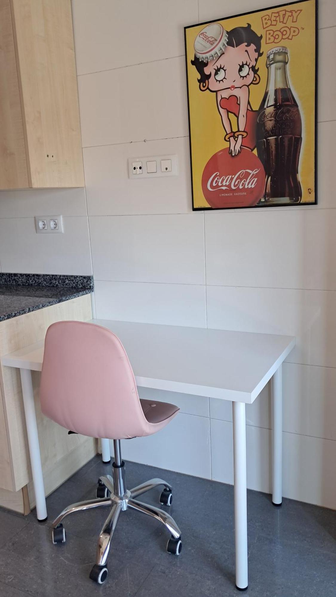 Modern Apartment, With Parking, Close To The Beach!! Sant Adria de Besos Eksteriør bilde