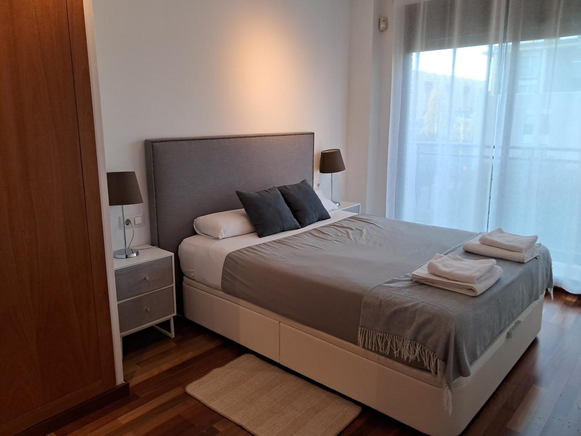 Modern Apartment, With Parking, Close To The Beach!! Sant Adria de Besos Eksteriør bilde